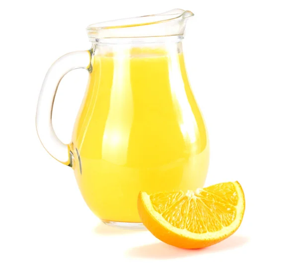 Jus Orange Met Stukjes Sinaasappel Geïsoleerd Een Witte Achtergrond Sap — Stockfoto