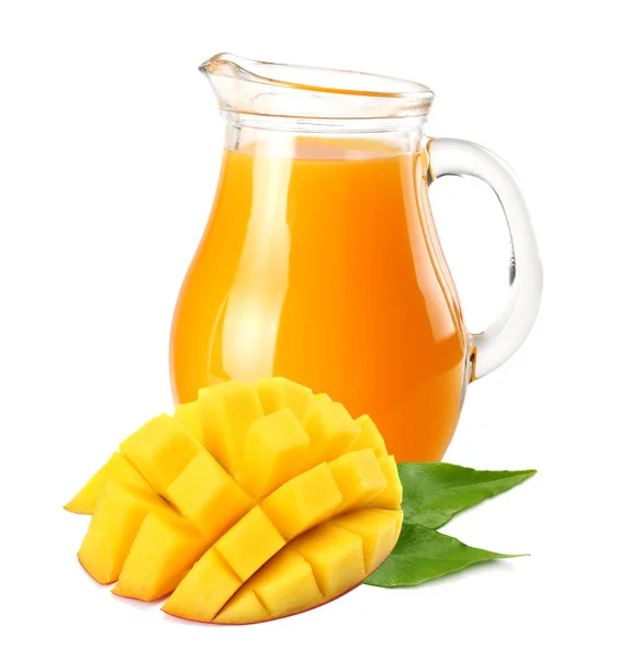 Zumo Mango Con Rodaja Mango Aislada Sobre Fondo Blanco Jarra — Foto de Stock