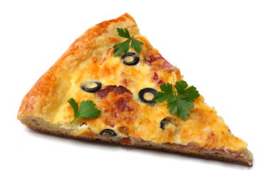 Beyaz arka plan üzerinde izole zeytinli pizza parçası. üstten görünüm