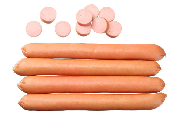 вареные колбасы изолированы на белом фоне. вид сверху
 