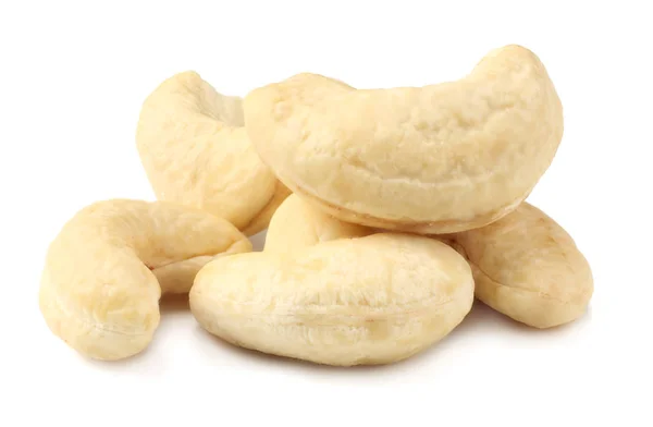 Cashew isoliert auf weißem Hintergrund. Nüsse auf weißem Hintergrund. — Stockfoto
