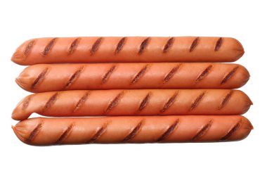 Izgara sosisler beyaz arka planda izole edilmiş. 