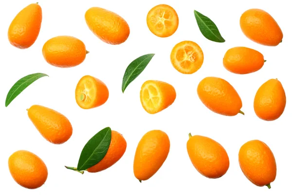 Cumquat or kumquat with leaves isolated on white background. top view — Stock Photo, Image