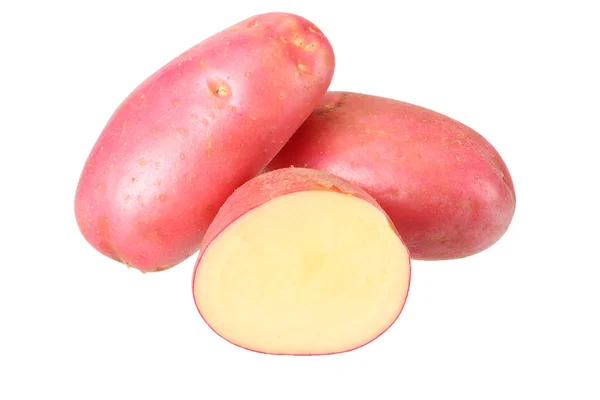 Rauwe rode aardappel geïsoleerd op witte achtergrond — Stockfoto