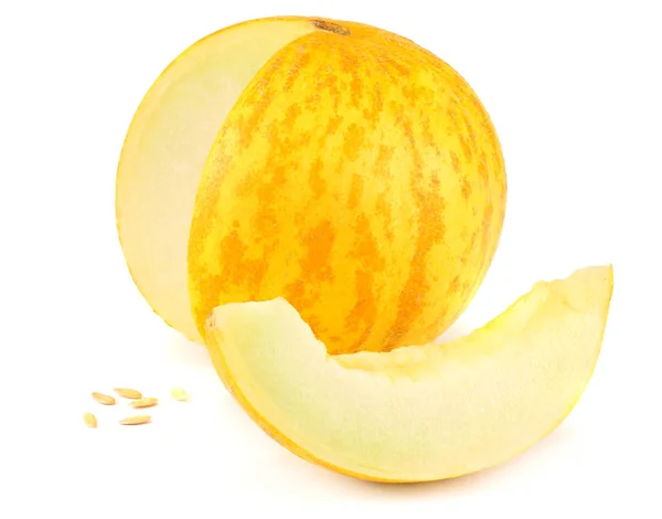 Geschnittene Melone isoliert auf weißem Hintergrund. frische Melone — Stockfoto