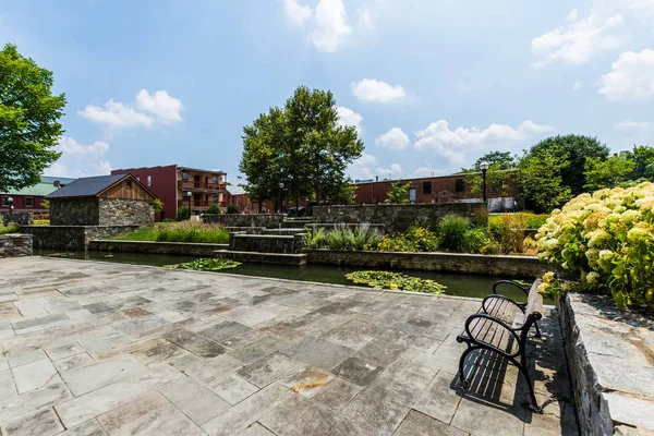 Tarihi Frederick, Maryland Carrol Creek çevresinde turistik gezi