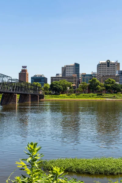 Skyline Harrisburg Pennsylvania Från City Island Från Över Susquehannafloden — Stockfoto