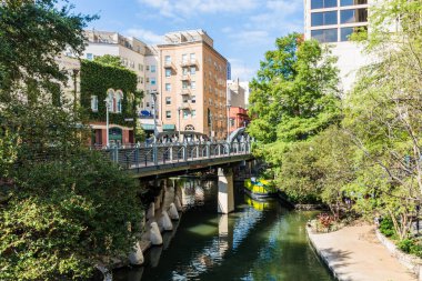 Ünlü San Antonio Nehri yürüyüş Downtown San Antonio, Teksas..