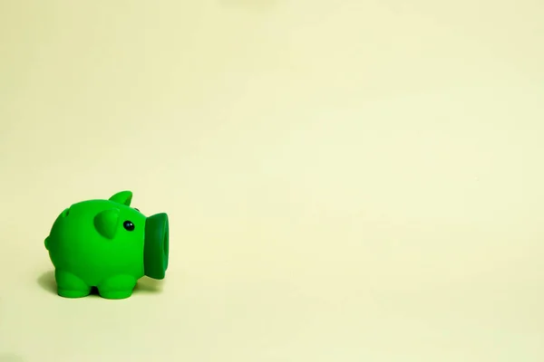 Savings Pig Green Piggy Bank Template, Plantilla de Alcanca de Puerco Verde Ahorro