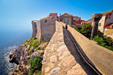 Dubrovnik savunma duvar ve çatı görünümü, Hırvatistan Dalmaçya bölgesinin