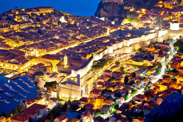 Ciudad Histórica Dubrovnik Muros Nocturnos Aéreos Vistas Lugares Interés Región —  Fotos de Stock