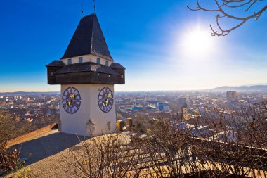 Uhrturm tarihi ve Graz şehir manzarası hava manzarası, Avusturya 'nın Styria bölgesi