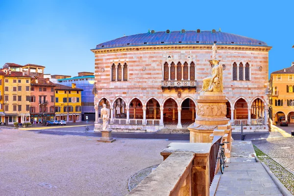 Plac Piazza Della Liberta Mieście Udine Zobacz Zabytki Friuli Wenecja — Zdjęcie stockowe