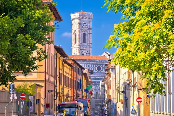 Kleurrijk Straat Van Florence Giotto Bell Toren Van Duomo Weergave — Stockfoto