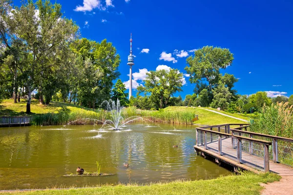 Donaupark Lake Fountain Donauturm Tower View Vienna Capital Austria — Stock Photo, Image