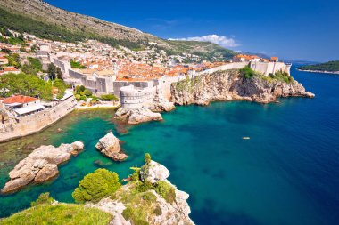 Ortaçağ şehir Dubrovnik ünlü duvarlar renkli manzaralı, Unesco Dünya Mirası Hırvatistan Dalmaçya bölgesinin