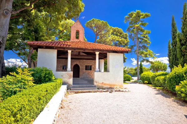 Chapelle Dans Parc Méditerranéen Vue Lovran Riviera Opatija Croatie — Photo