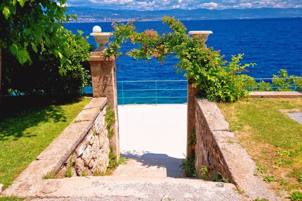 Parque Passarela Beira Mar Lungomare Lovran Opatija Riviera Croácia — Fotografia de Stock