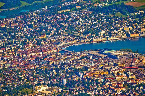 上からスイス ルツェルン市街空撮 — ストック写真