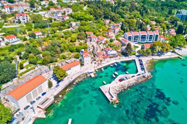 Mlini Adriyatik Köyü su hava manzaralı, Hırvatistan Dubrovnik kıyı şeridi