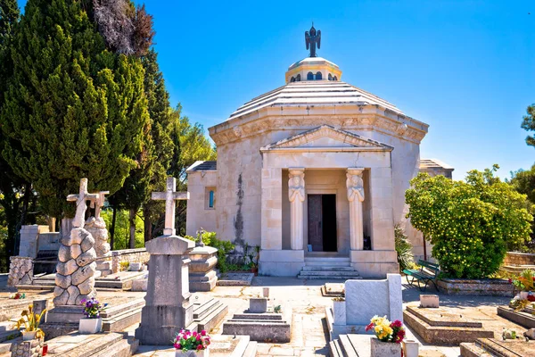 Cavtat Cemitério Vista Mausoléu Racic Região Sul Dalmácia Croácia — Fotografia de Stock