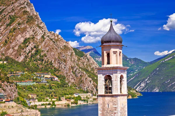 Tornet Limone Sul Garda Och Sjön Klippor Visa Lombardiet Italien — Stockfoto