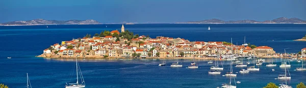 Miasto Primosten Adriatyk Panoramiczny Widok Archipelag Dalmacja Region Chorwacji — Zdjęcie stockowe