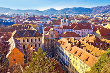 Graz tarihi şehir merkezi çatıları Avusturya 'nın Styria bölgesi