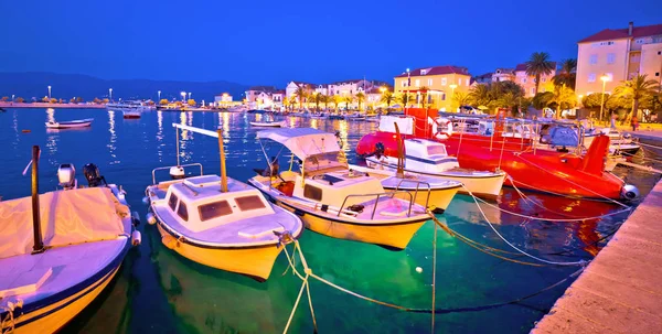 Supetar Waterfront Kväll Från Havet Brac Dalmatien Kroatien — Stockfoto