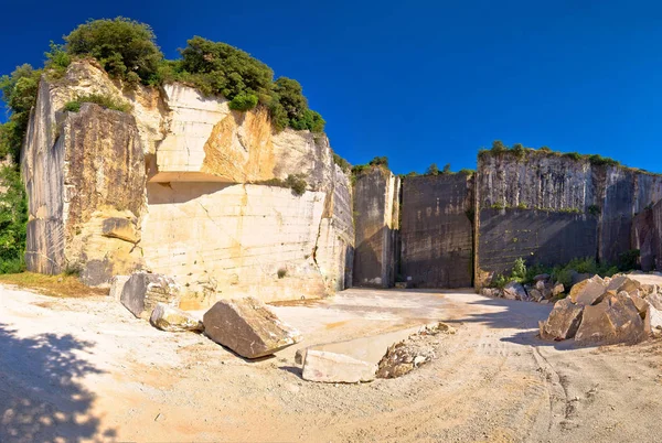 Cava Romana Storica Grotta Romanae Vinkuran Vista Istria Regione Della — Foto Stock