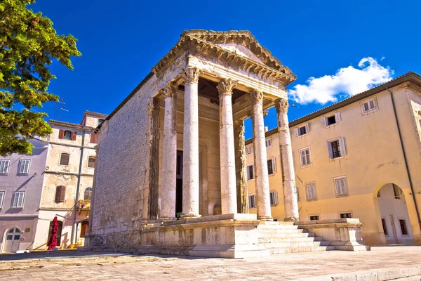 Forumsplatz Und Historischer Römischer Augustus Tempel Pula Region Istrien Kroatien — Stockfoto