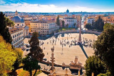 Roma 'nın ebedi kentinde Piazza del Popolo veya Peoples Meydanı görünümü