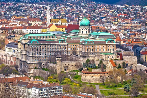 Budapest historic landmarks of Buda Castle view — Stock Photo, Image