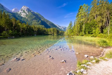 Berchtesgaden Alp manzara görünümünde Hintersee gölü