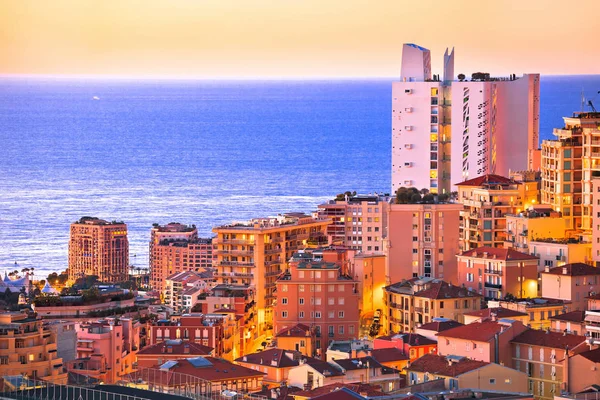 Monaco Waterfront Wolkenkratzer goldenen Sonnenuntergang Blick — Stockfoto