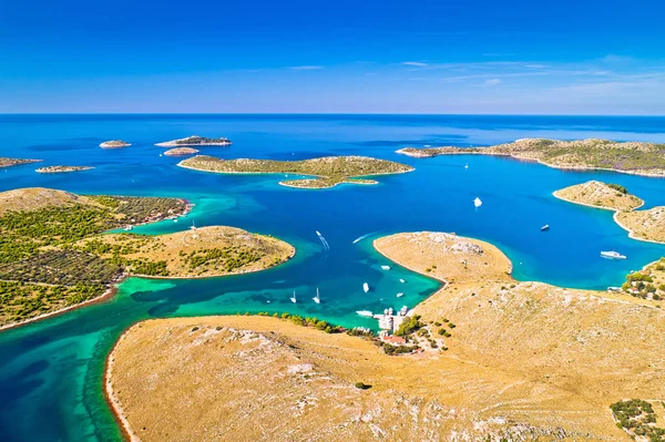 Parc national de Kornati yachting destination touristique vue aérienne — Photo