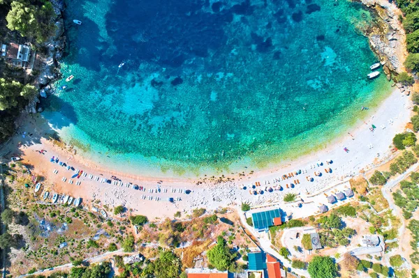 Veduta aerea della spiaggia dell'isola di Korcula nella baia di Pupnatska Luka — Foto Stock