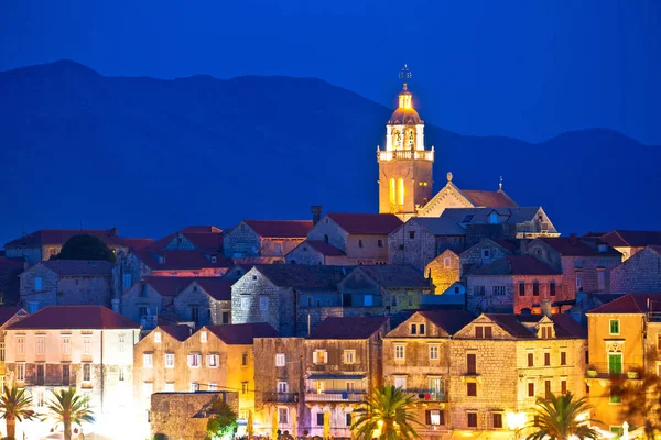 Cidade de Korcula vista panorâmica da noite — Fotografia de Stock