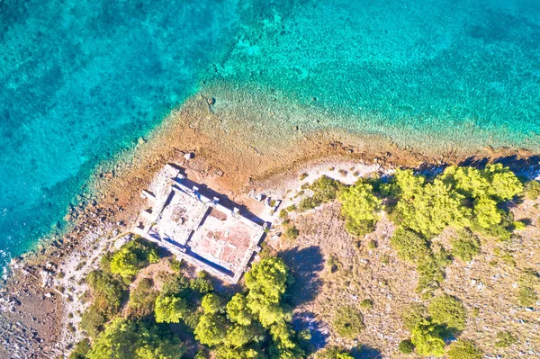 Dugi Otok Island historiska Villa Rustica Ruins luftutsikt — Stockfoto