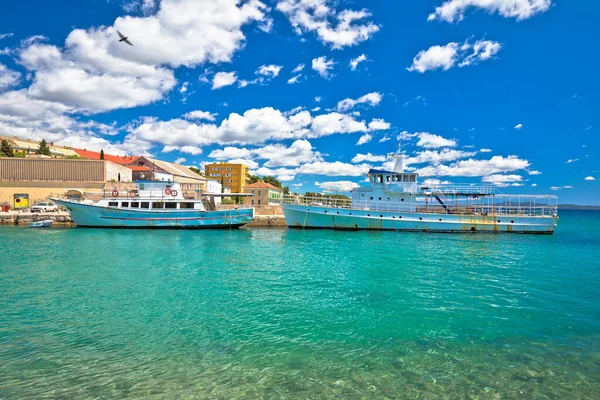 Porto Zadar Velhos Barcos Enferrujados Vista Porto Zadar Fosa Região — Fotografia de Stock