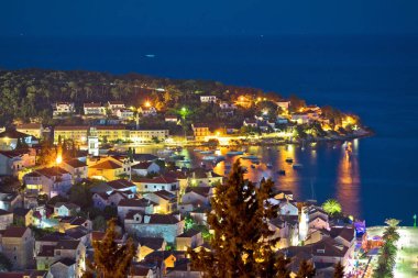Hvar adası kıyı manzarası, Hırvatistan 'ın Dalmaçya bölgesi