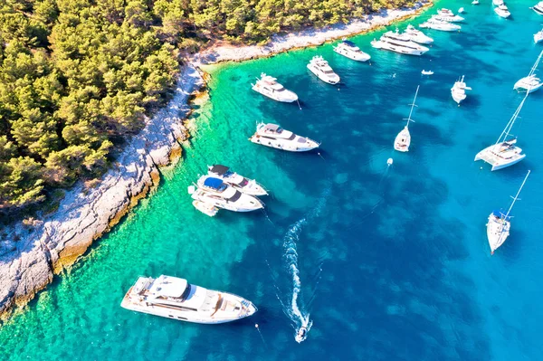 Vista Aérea Palmizana Cala Yates Playa Turquesa Las Islas Pakleni — Foto de Stock