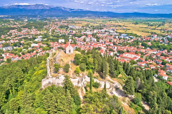 Town Sinj Dalmatia Hinterland View Historic Fortress Church Hill Southern — Stock Photo, Image