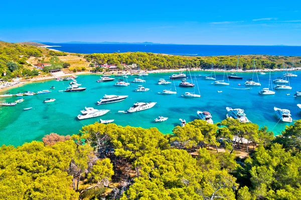 Luftaufnahme Von Palmizana Segelbucht Und Türkisfarbenem Strand Auf Pakleni Otoci — Stockfoto