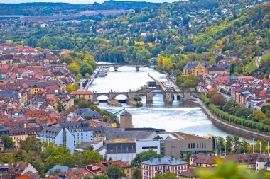 Eski Wurzburg kasabası ve ana nehir manzarası, Almanya 'nın Bavyera bölgesi