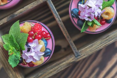 Multivitamin yaz berry lezzetli Panacott.