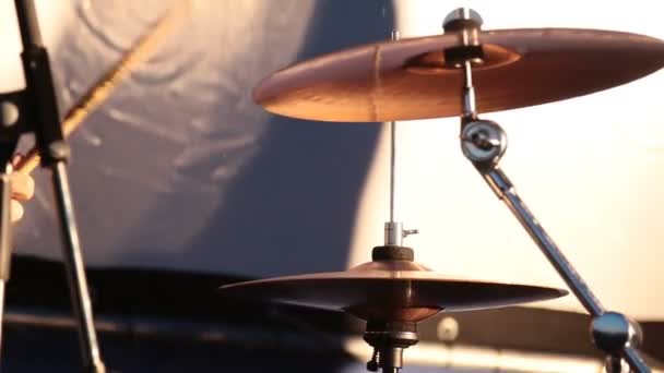 Close Van Drummer Drum Speelt Muziek Spelen Concert — Stockvideo