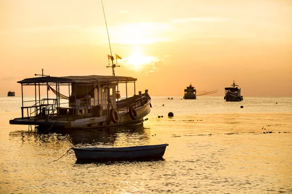 Indah Matahari Terbenam Langit Pulau Koh Tao Selatan Dari Thailand — Stok Foto