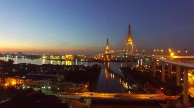 bangkok Tayland bhumibol köprünün havadan görünümü
