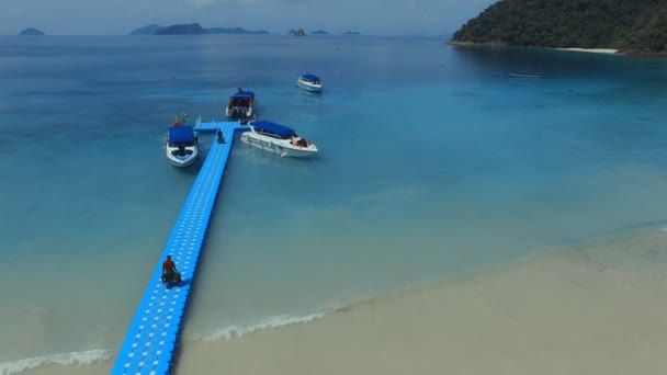 Antenn Utsikt Över Vackra Havet Stranden Nyang Phee Andaman Havet — Stockvideo